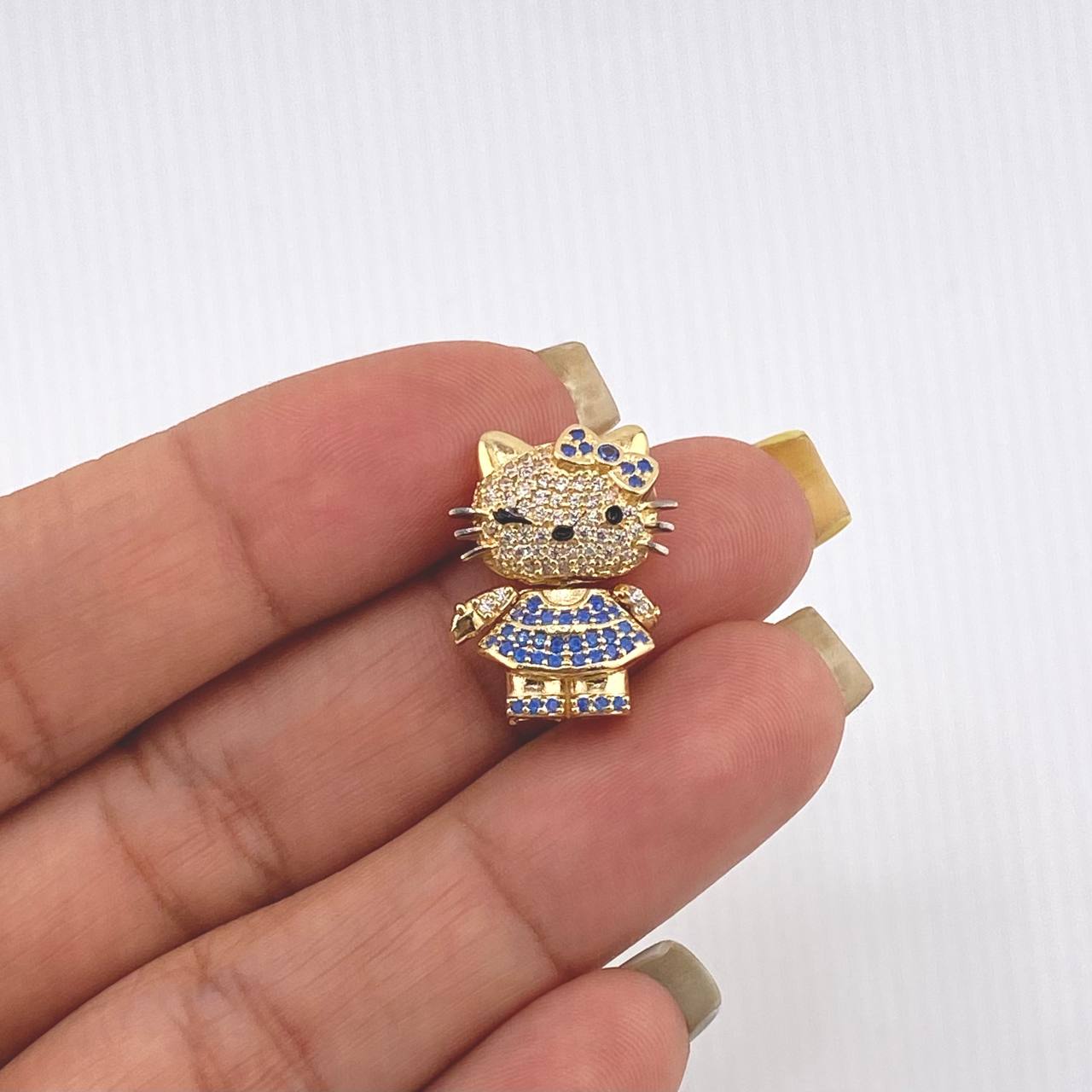 Dije Gata 4.95gr / 3/4 in / Oro Amarillo 18K *