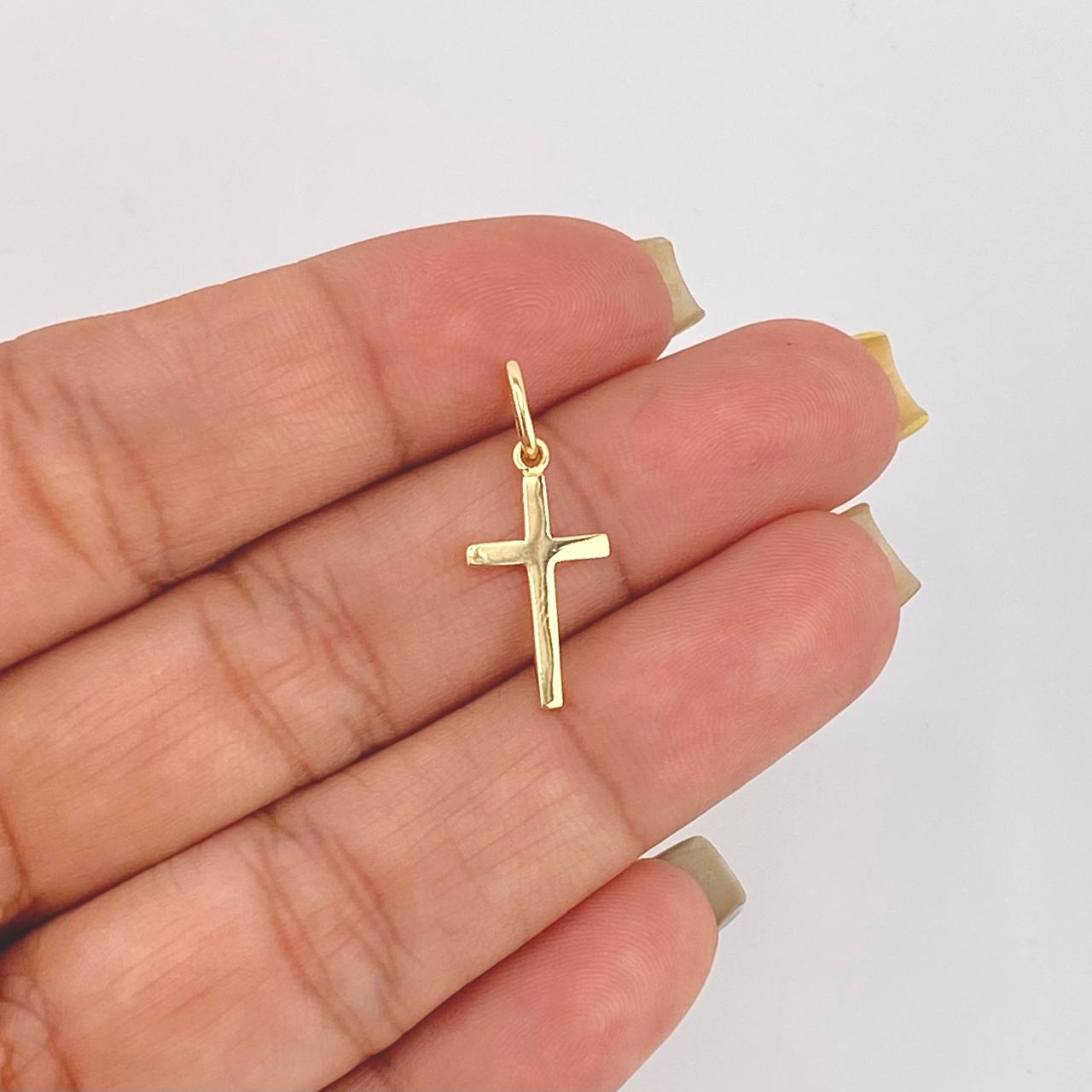 Dije Cruz 0.75gr / 1 in / Oro Amarillo 18K ©