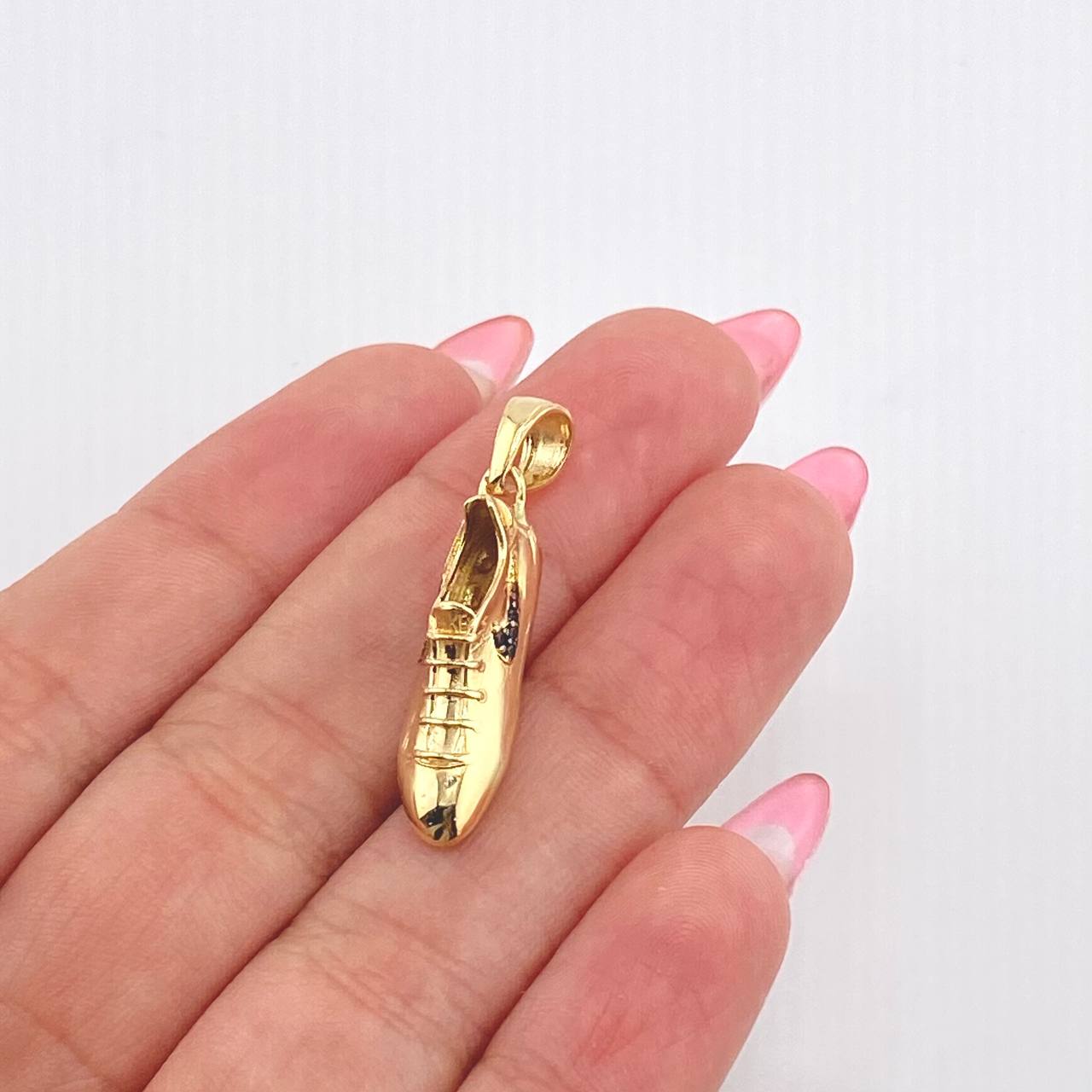 Dije Zapato Guayo 4.3gr / 1 1/4 in / Oro Amarillo 18K *