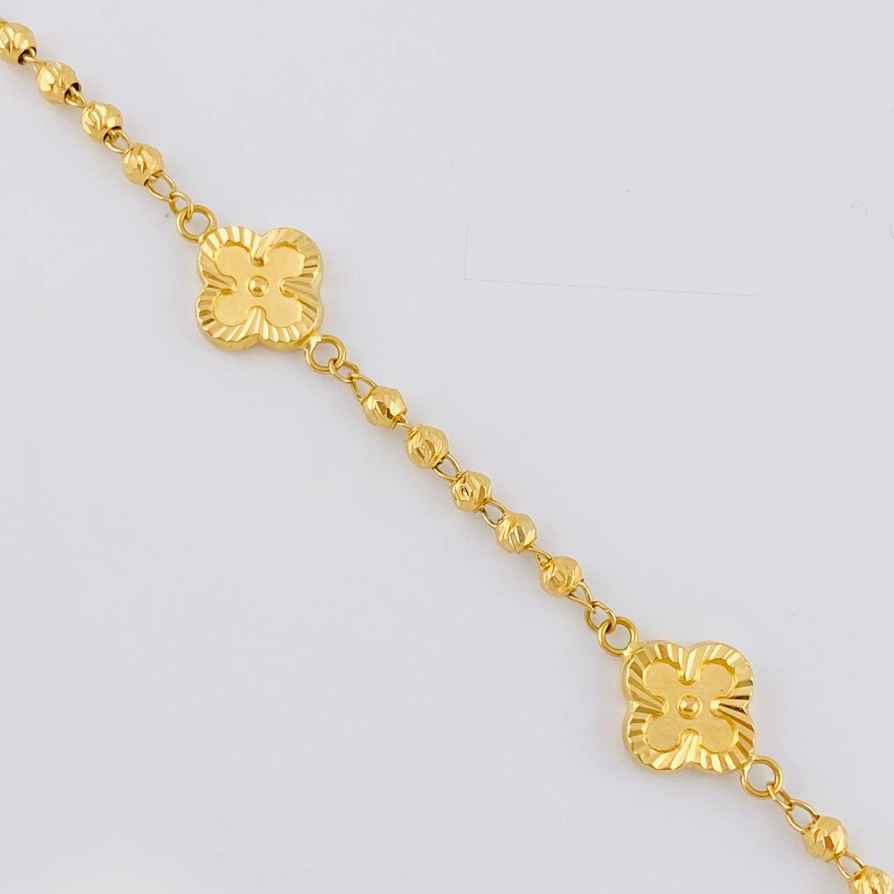 Pulso Militar Trebol Doble Faz 4.3 g / 7 1/2 in / 3 mm Oro Amarillo 18K