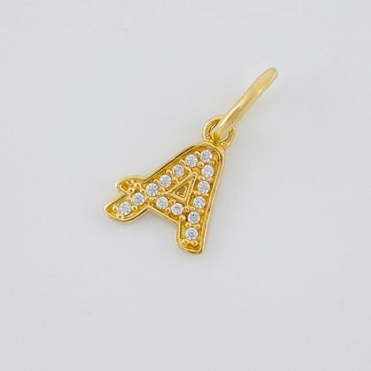 Dije Letra A Cursiva 0.75 g / 1 in Oro Amarillo 18K