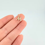 Dije Letra M Cursiva 0.7 g / 1 in Oro Amarillo 18K