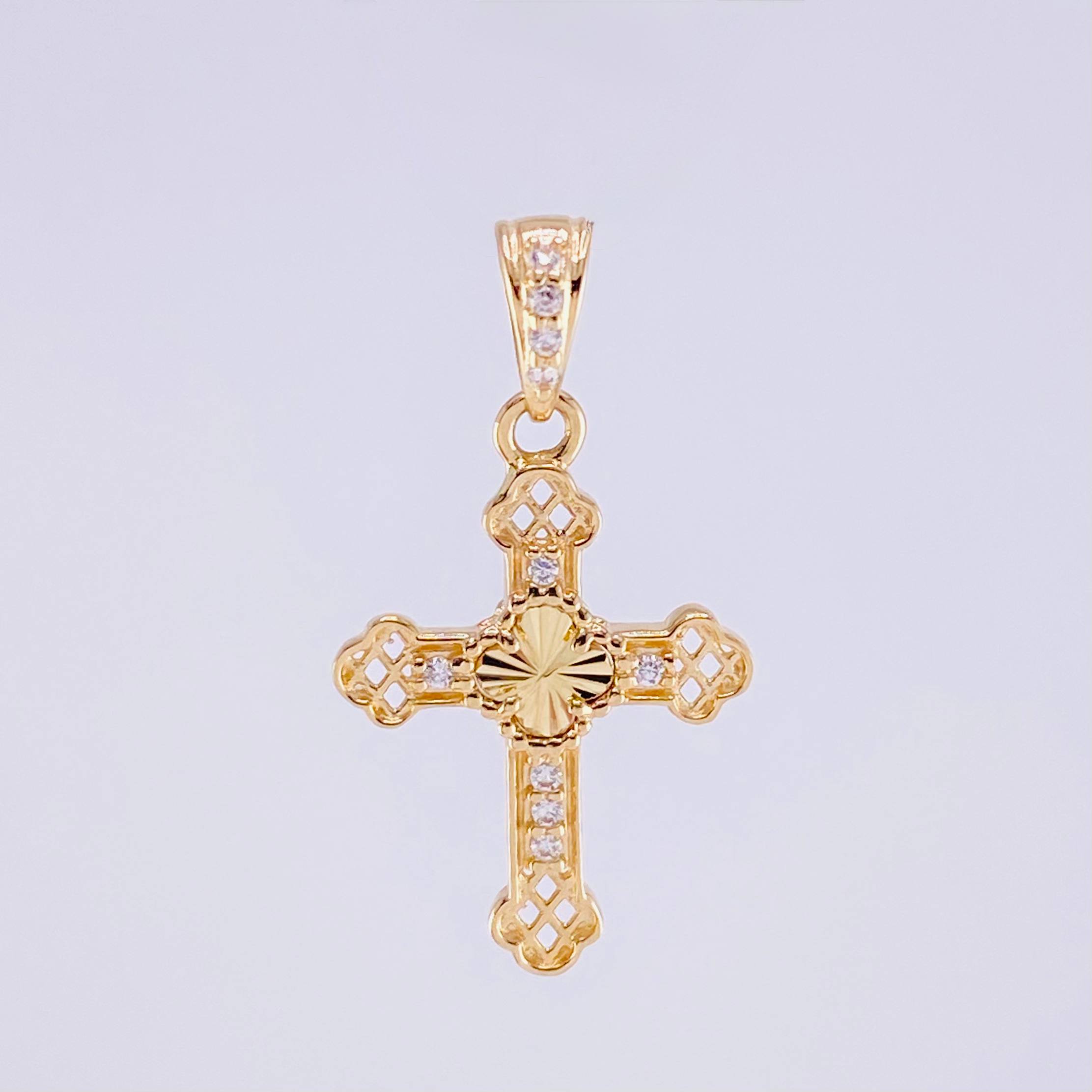 Dije Cruz Trebol Diamantado 1.1g / 1 in Oro Amarillo 18K