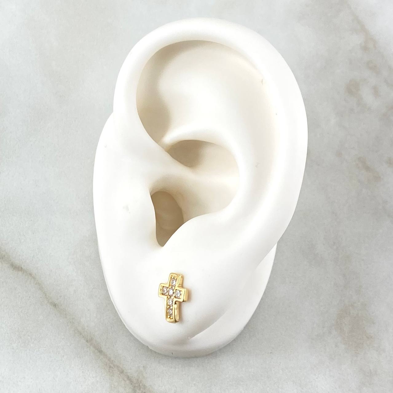 Topos Cruz Marco Curvo 1.5gr / 9mm Broche Mariposa Circones Blancos Oro Amarillo 18K ©