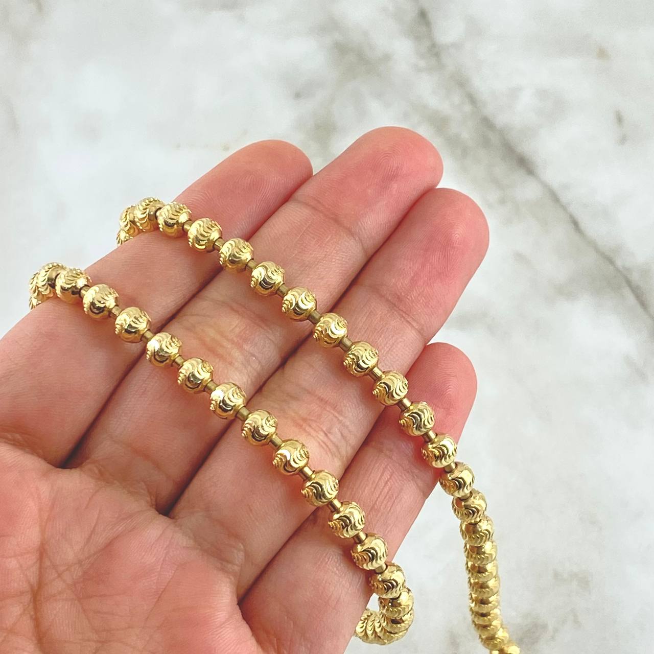 Military Chain 36.1gr / 62.5cm / 5mm Beads Diamond Cut Yellow Gold Moon 18K ©