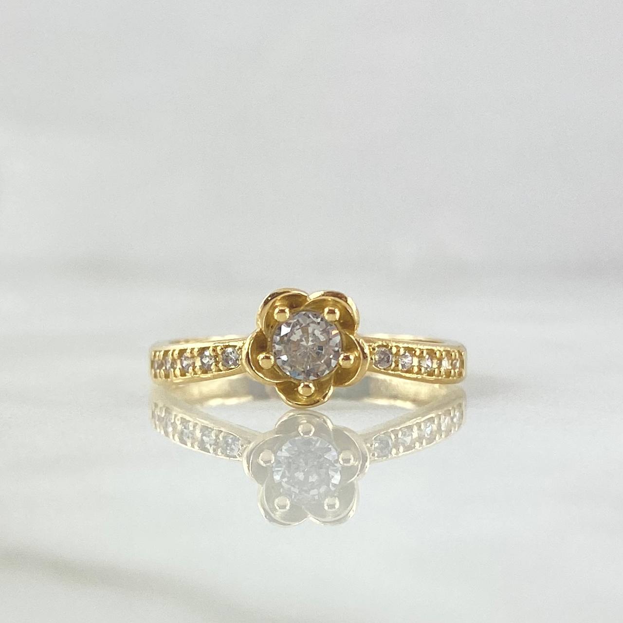 Tulip Flower Ring 2.75gr / Size 7 3/4 / White Zircons 18K Yellow Gold *