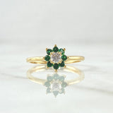 Octopetala Flower Ring 2.1gr / Size 5 3/4 / Green Zircons White 18K Yellow Gold *