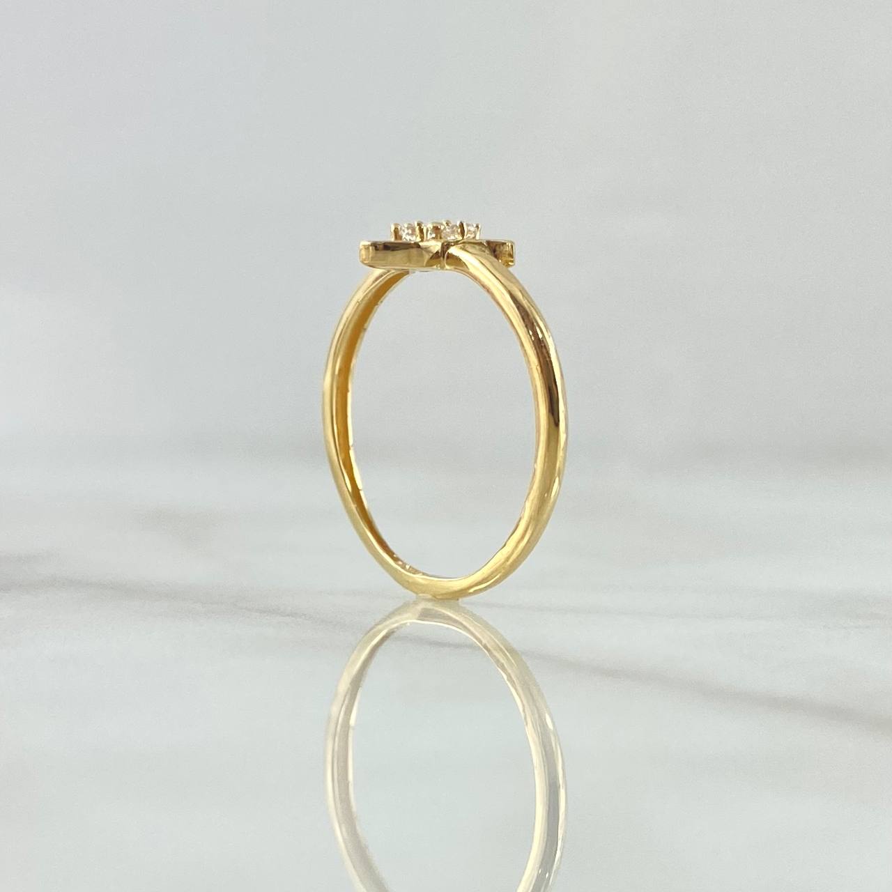 Anillo Flor Trillium 1.45gr / T6 3/4 / Oro Amarillo 18K ©