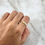 Interlaced Circles Ring 2.85gr / Size 7 / White Zircons 18K Yellow Gold *