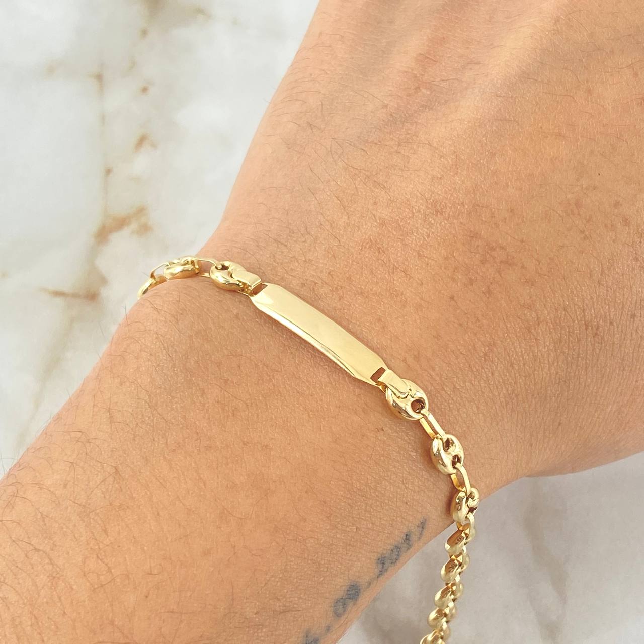 Baby Bracelet GC Bordered Plate 2.75gr / 17cm / 18K Gold ©