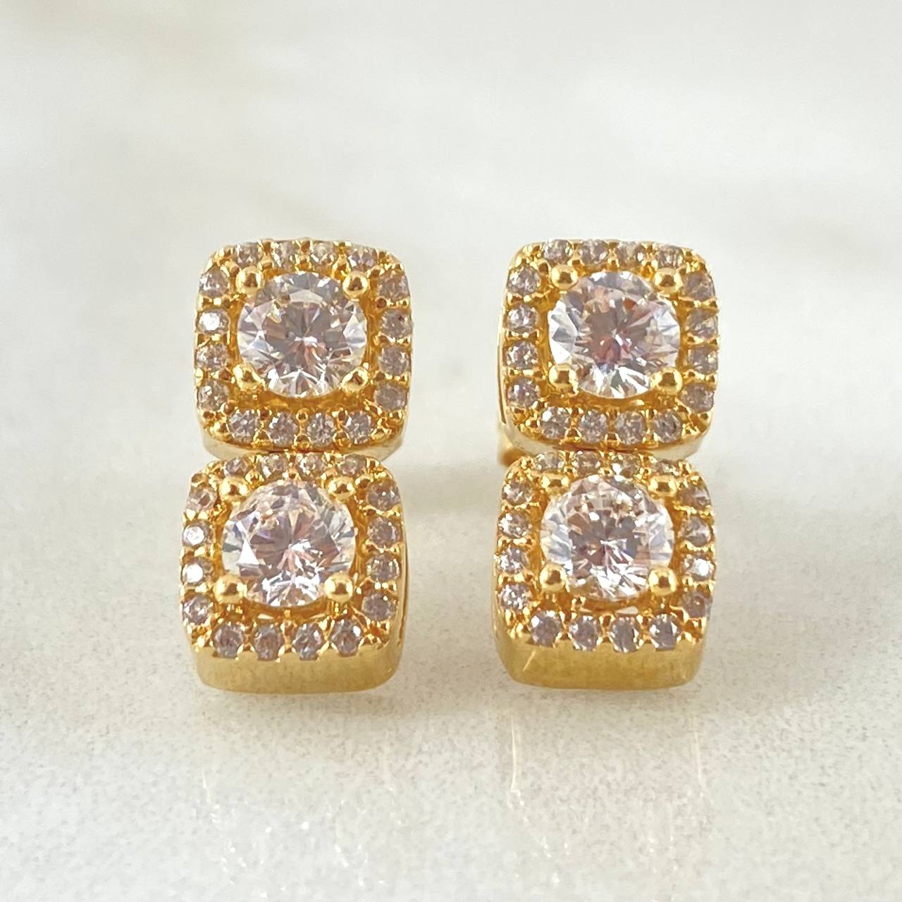 Square Halo Stud Earrings 3.95gr / 1.5cm / 18K Gold ©