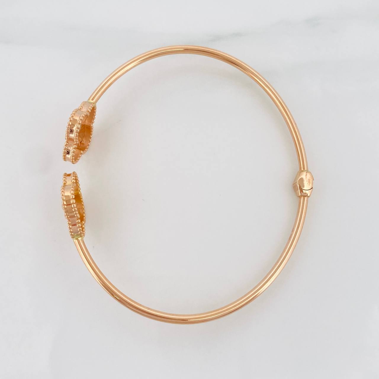 Pulso Aro Trebol 6.75g / 6 3/4 in / 2mm Oro Rosa 18K