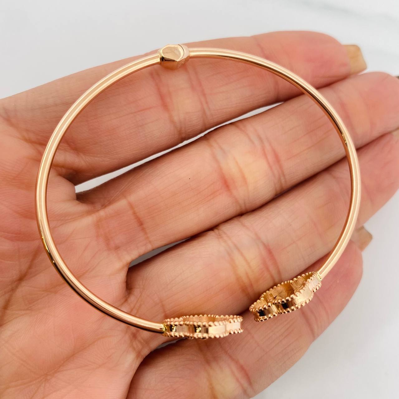 Pulso Aro Trebol 6.75g / 6 3/4 in / 2mm Oro Rosa 18K