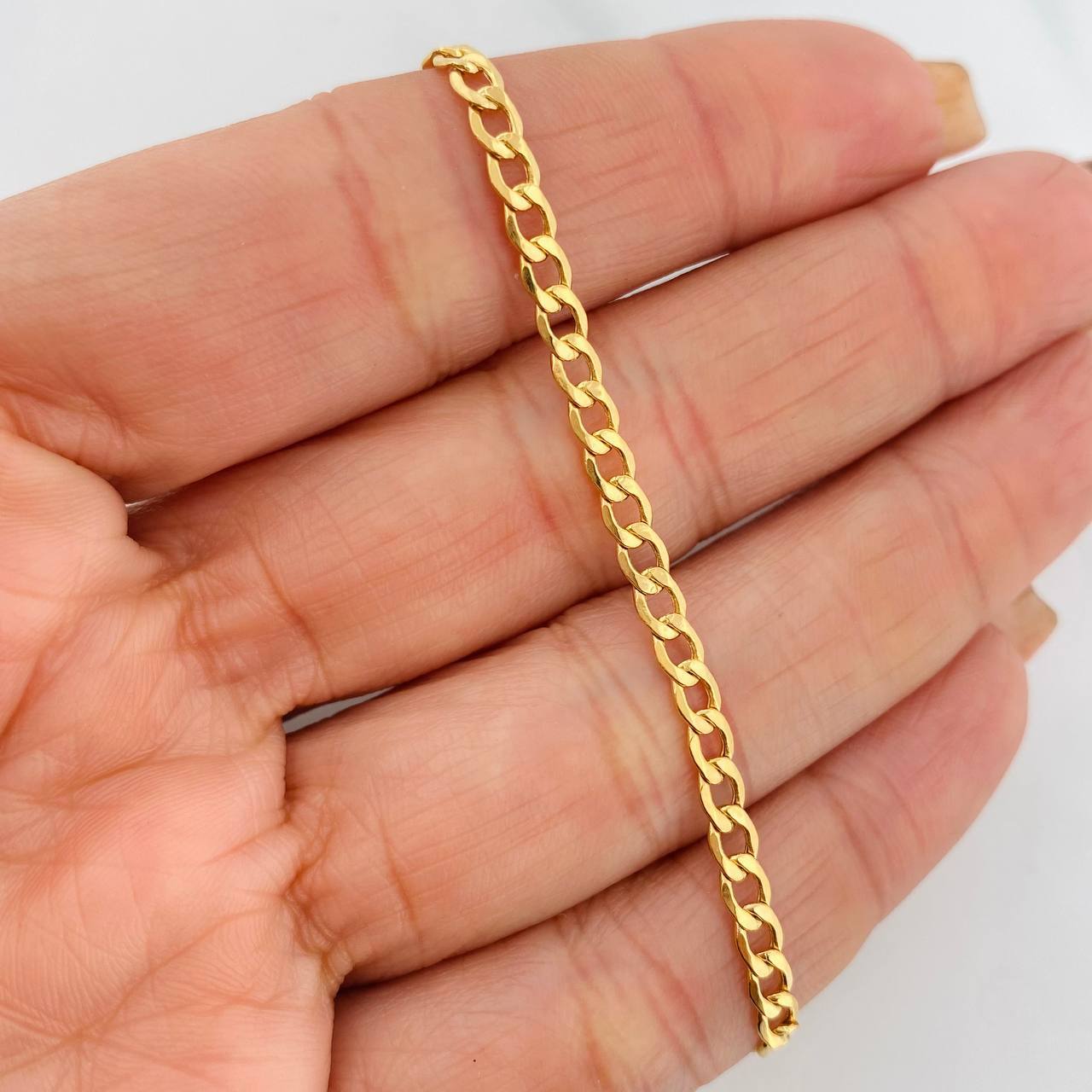 Pulso Cubano 2.45g / 7 3/4 in / 3.2mm Oro Amarillo 18K
