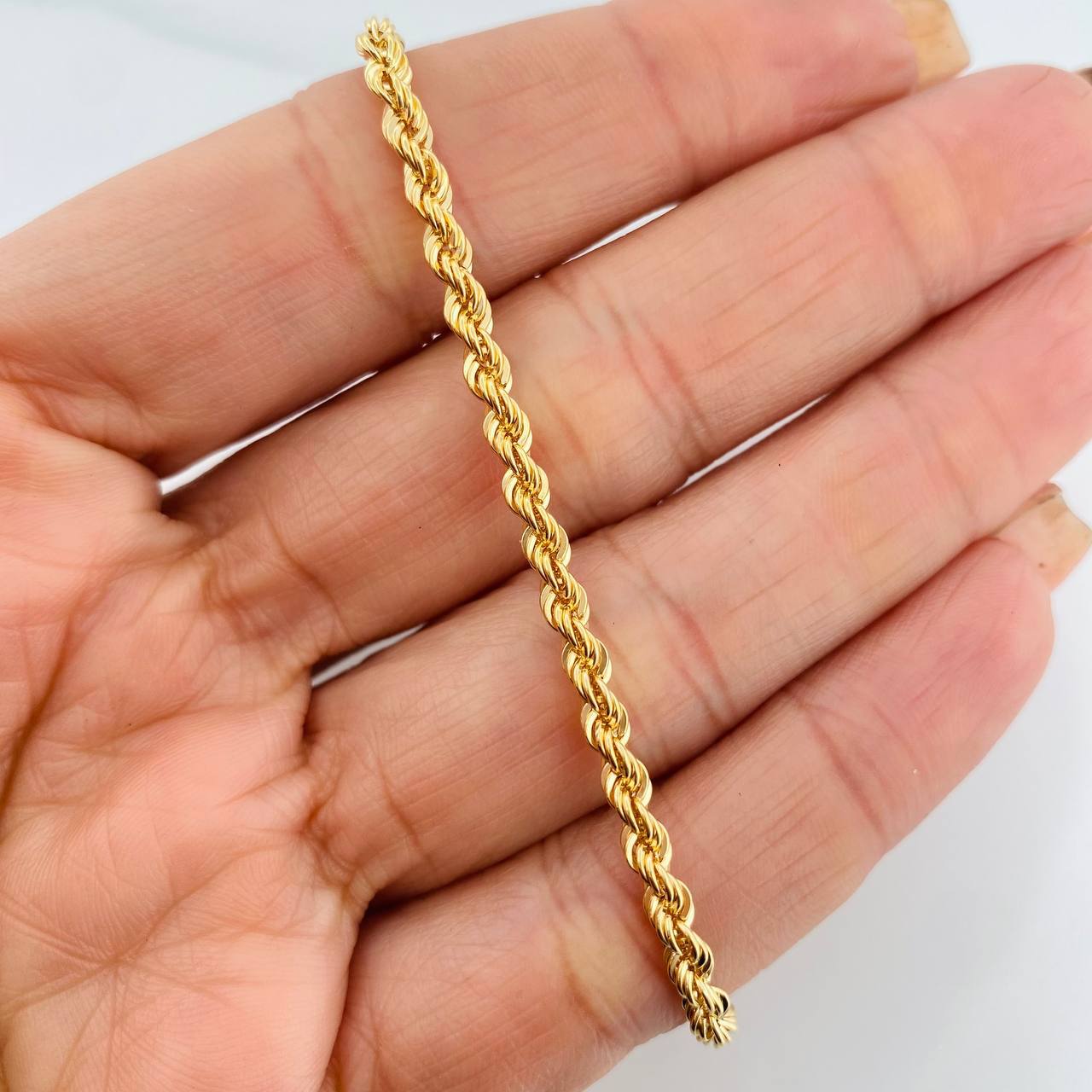 Pulso Lazo 2.9g / 7 1/2 in / 3mm Oro Amarillo 18K