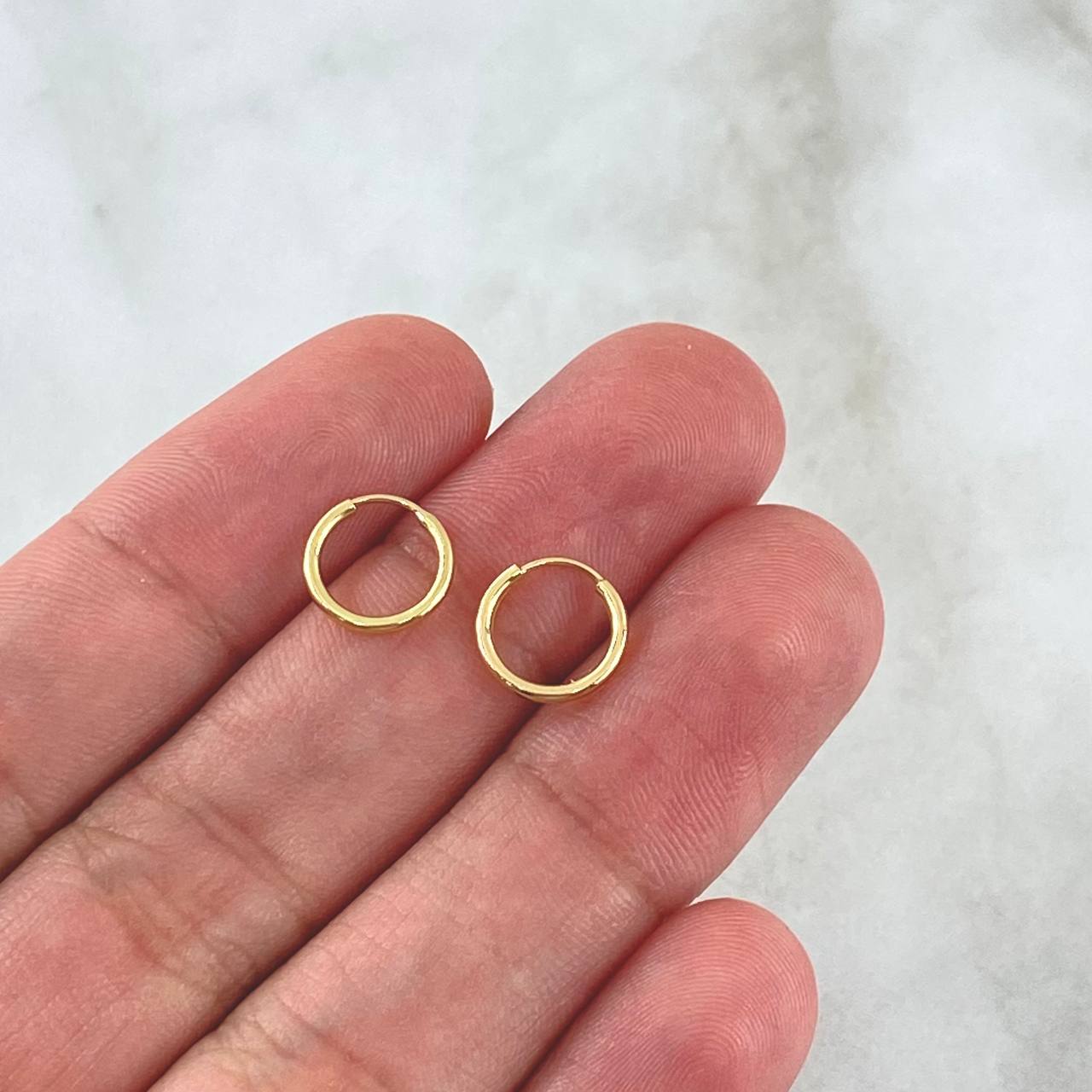 Candongas Aro Liso 0.35gr / 1/4 in / Oro Amarillo 18K !