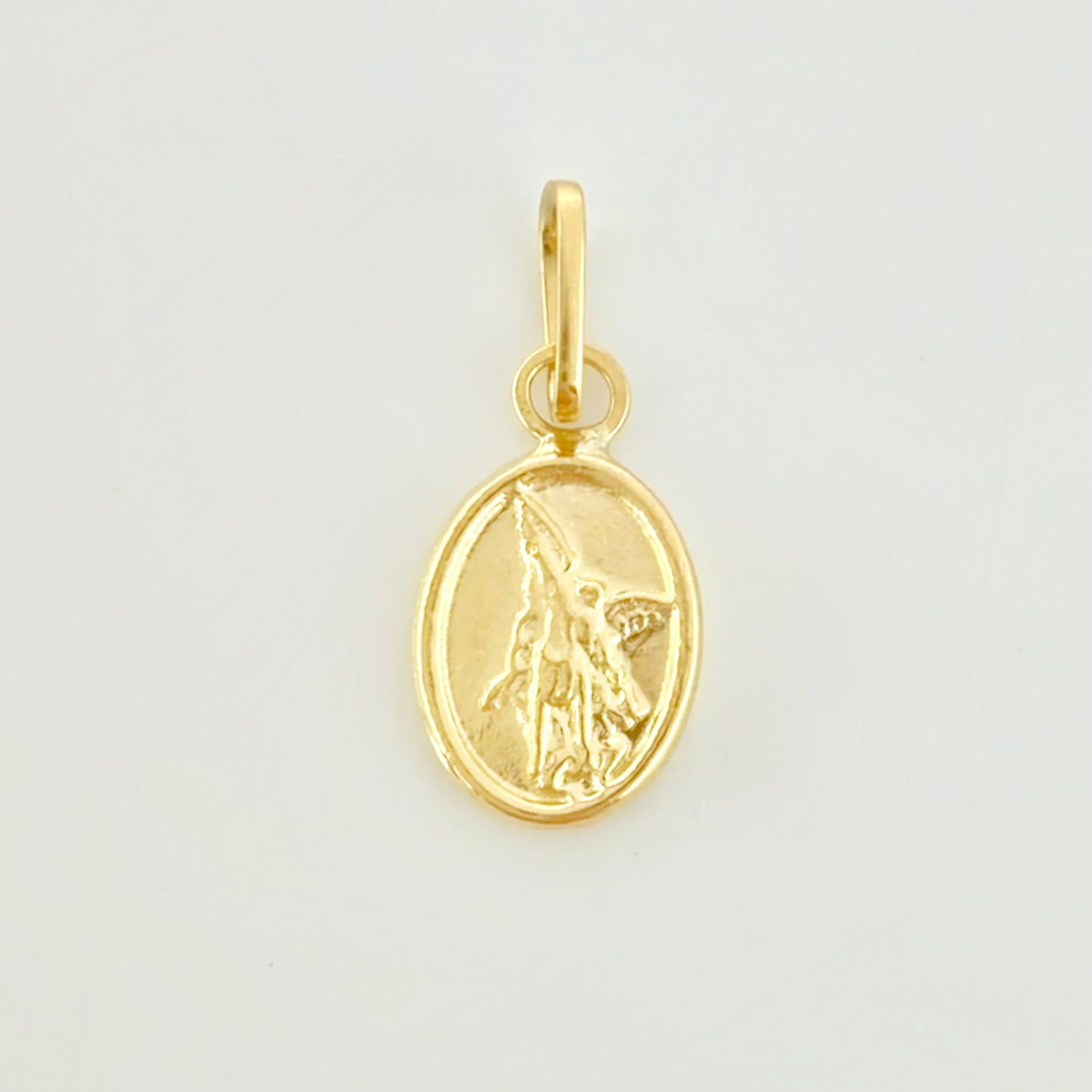Dije San Miguel Arcangel 0.25gr / 1/2 in / Oro Amarillo 18K