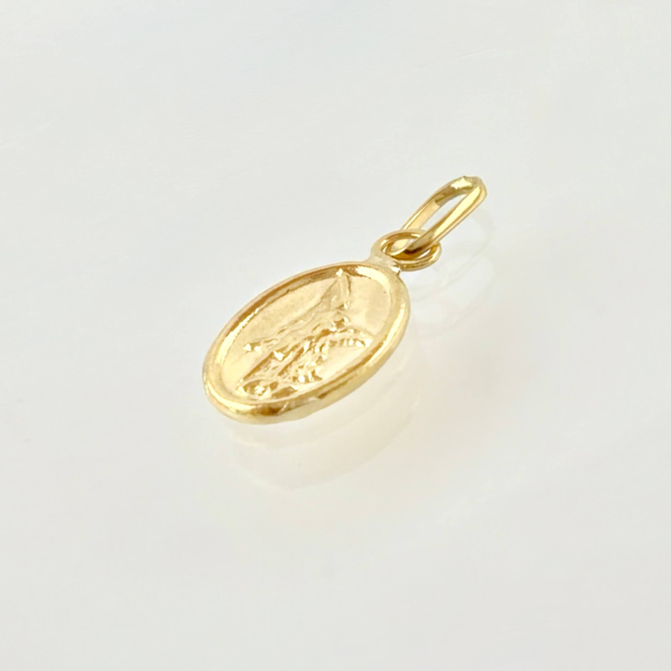 Dije San Miguel Arcangel 0.25gr / 1/2 in / Oro Amarillo 18K