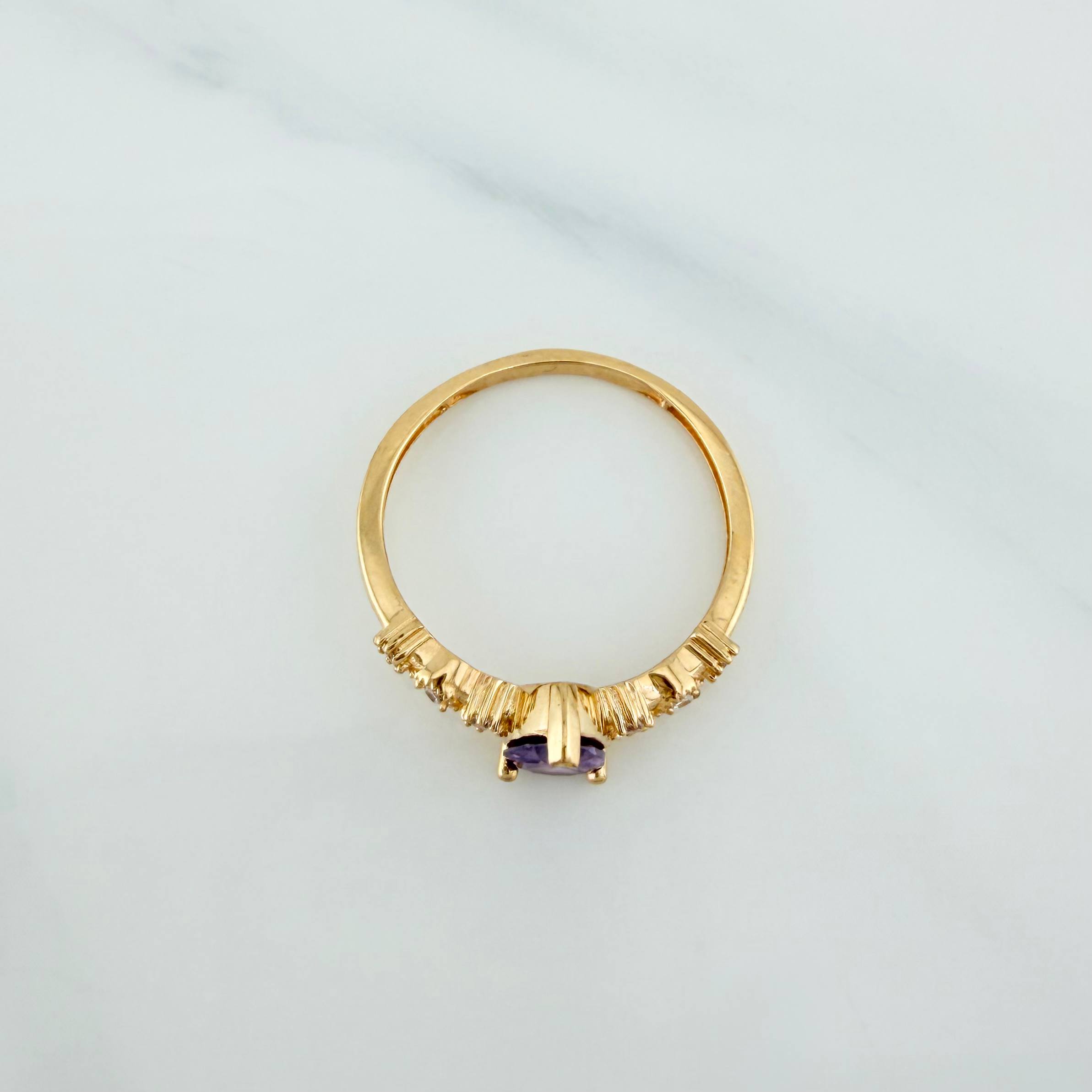 Halo Drop Ring 2.2 g / T7 1/4 18K Yellow Gold