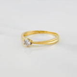 1.3 g Solitaire Ring / T6 1/4 18K Yellow Gold