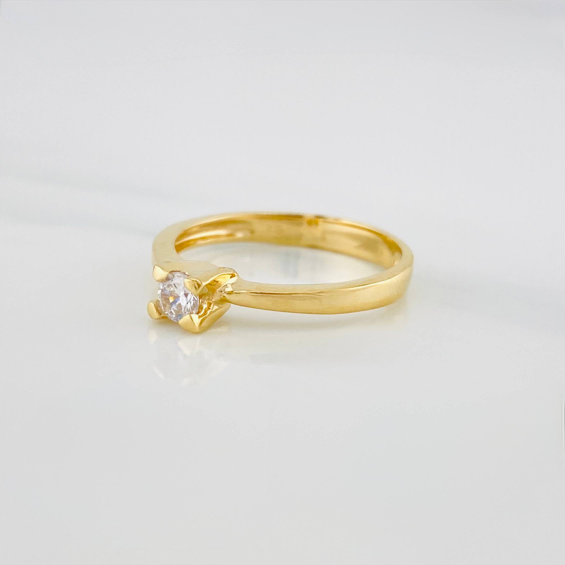Solitaire Ring 2.35 g / T6 1/4 Yellow Gold 18K