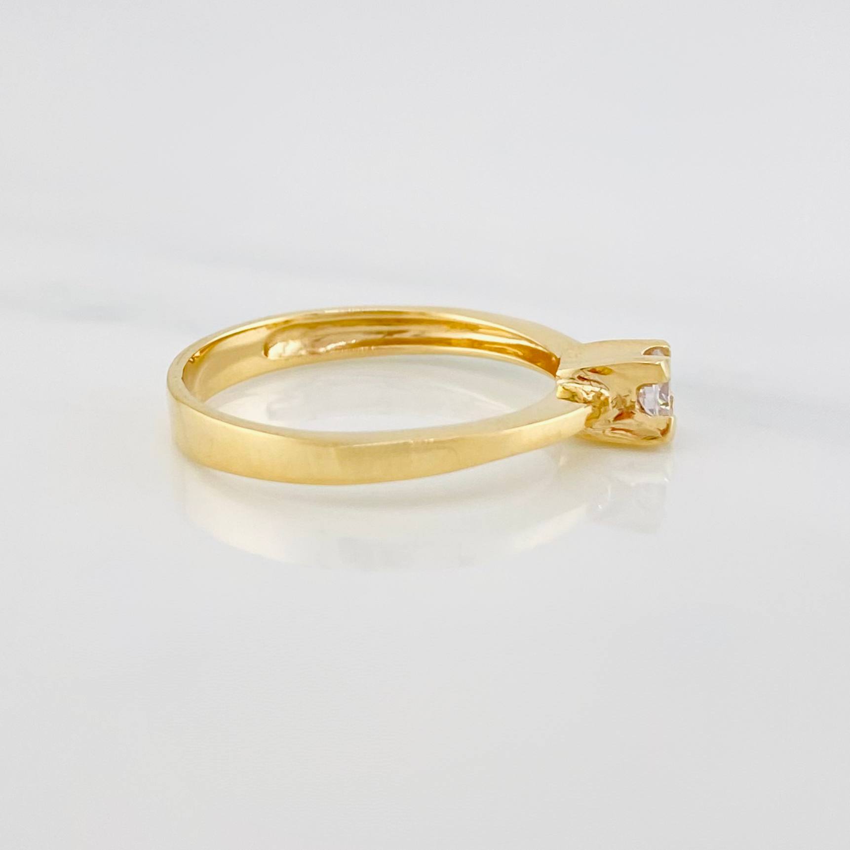 Solitaire Ring 2.35 g / T6 1/4 Yellow Gold 18K