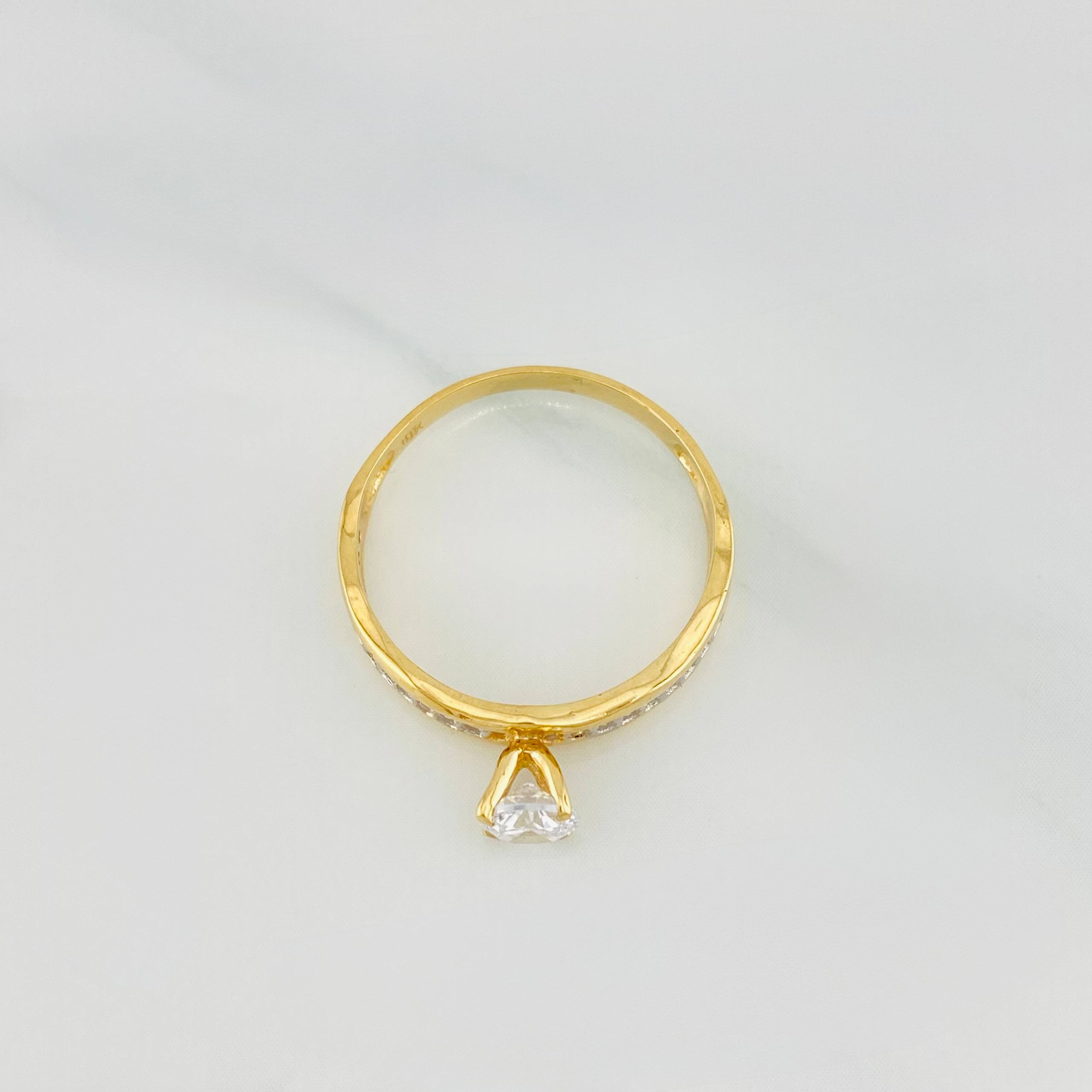 Solitaire Ring Churumbela 1.95 g / T6 Yellow Gold 18K