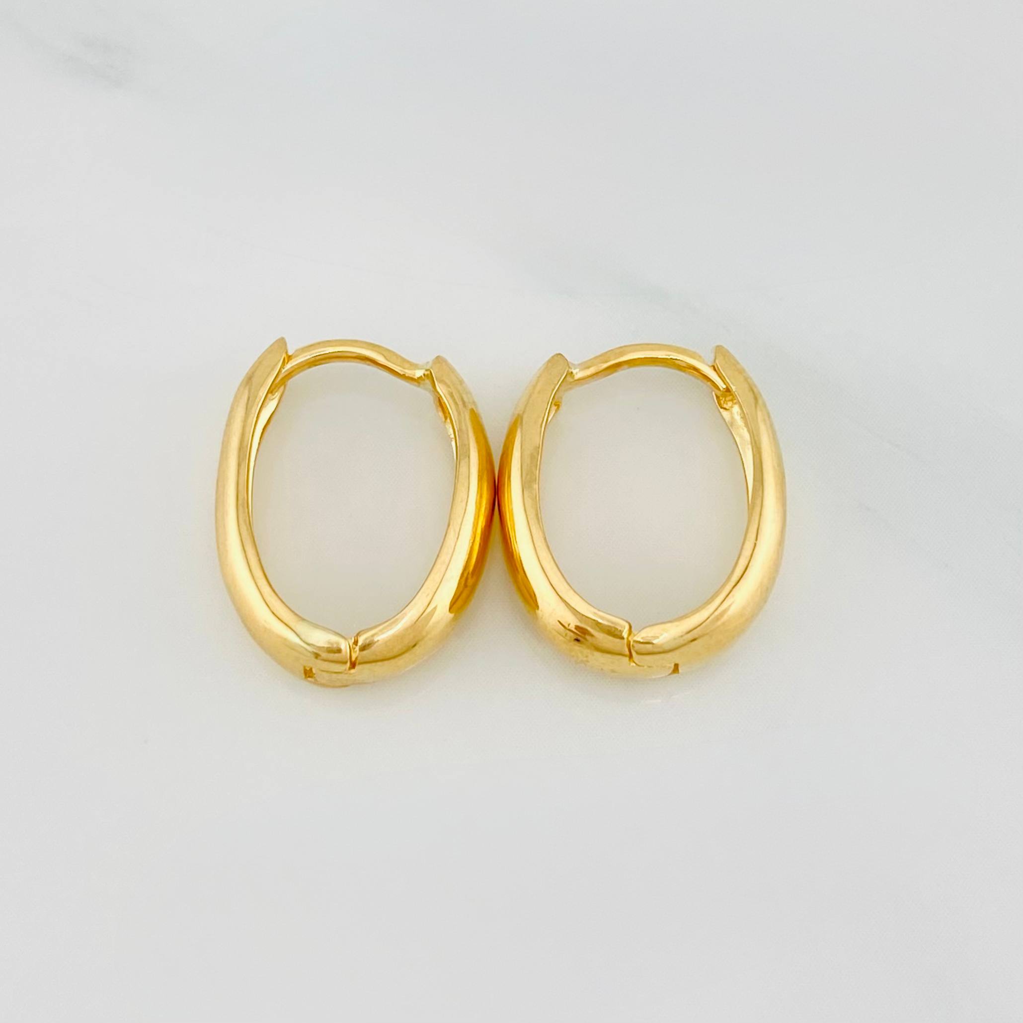 Candongas Ovaladas 3.45 g / 3/4 in Oro Amarillo 18K