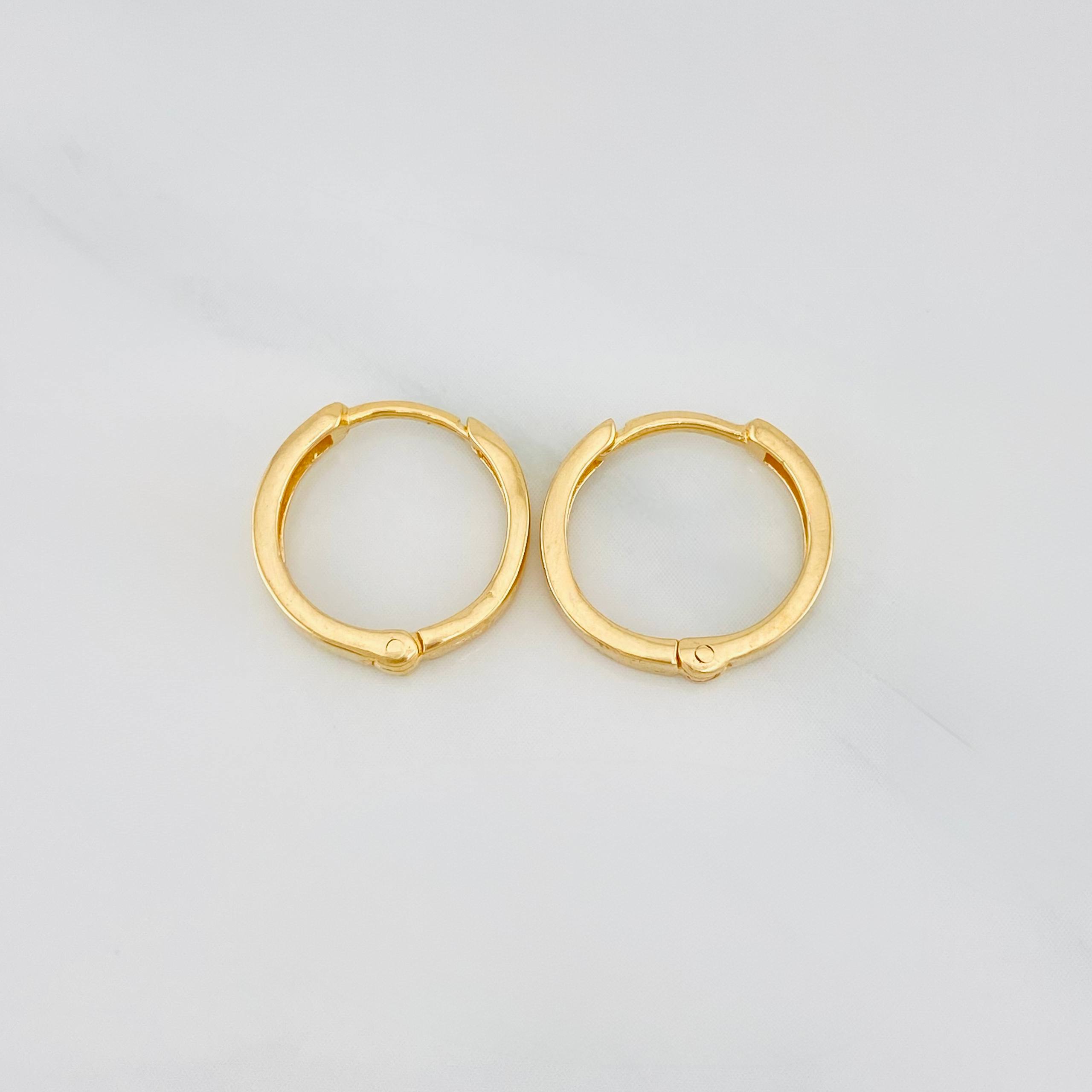 Candongas Kona 1.65 g / 1/2 in Oro Amarillo 18K