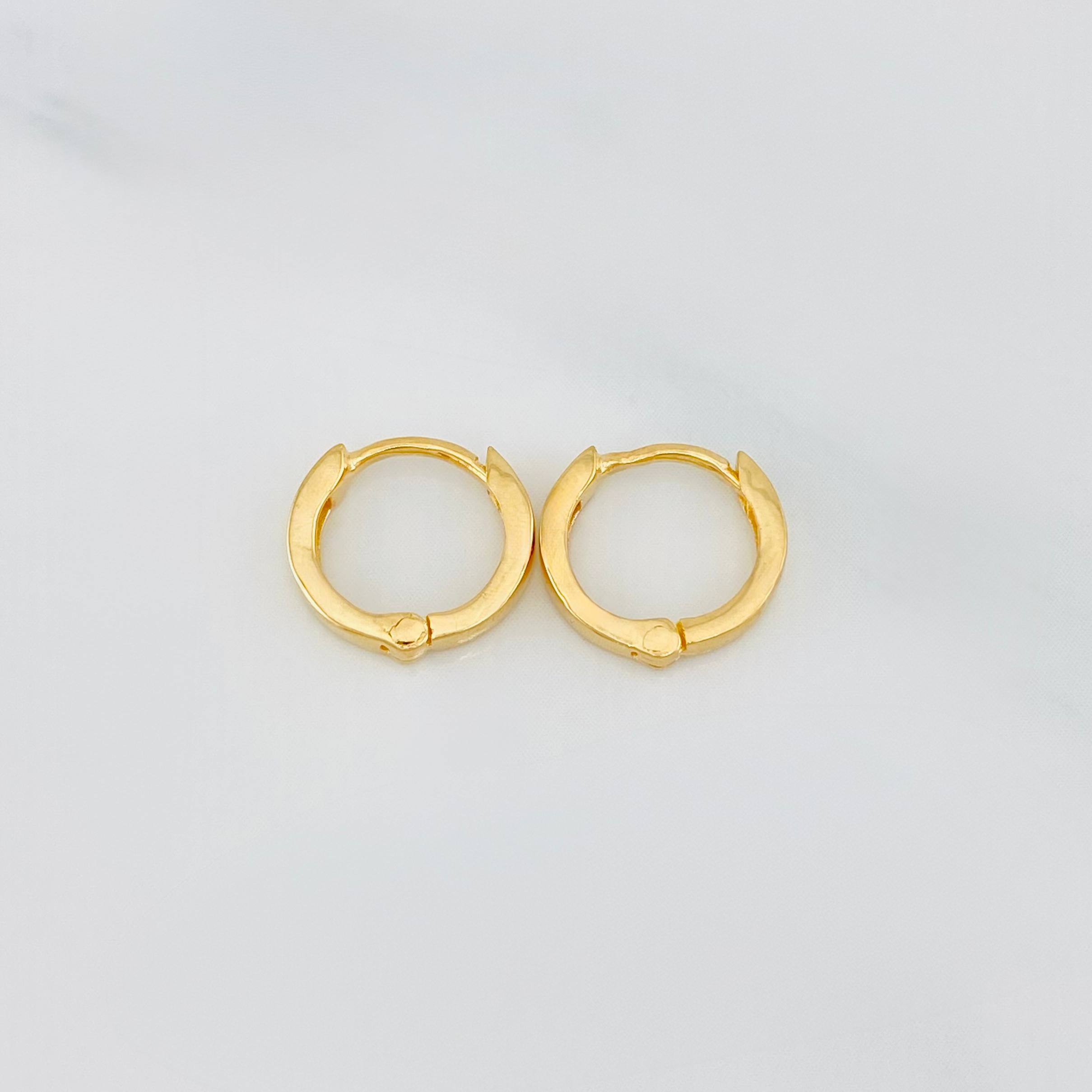 Hoop Earrings Kona 1.2 g / 1/2 in Yellow Gold 18K