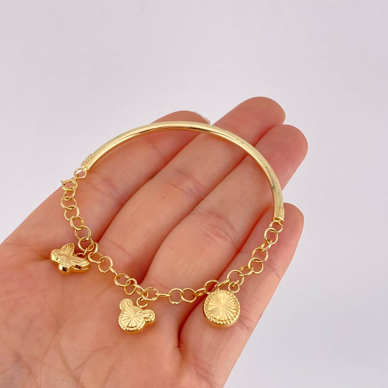Pulso Charms Diamantados 4.15g / 6 in / 2.75mm Oro Amarillo 18K