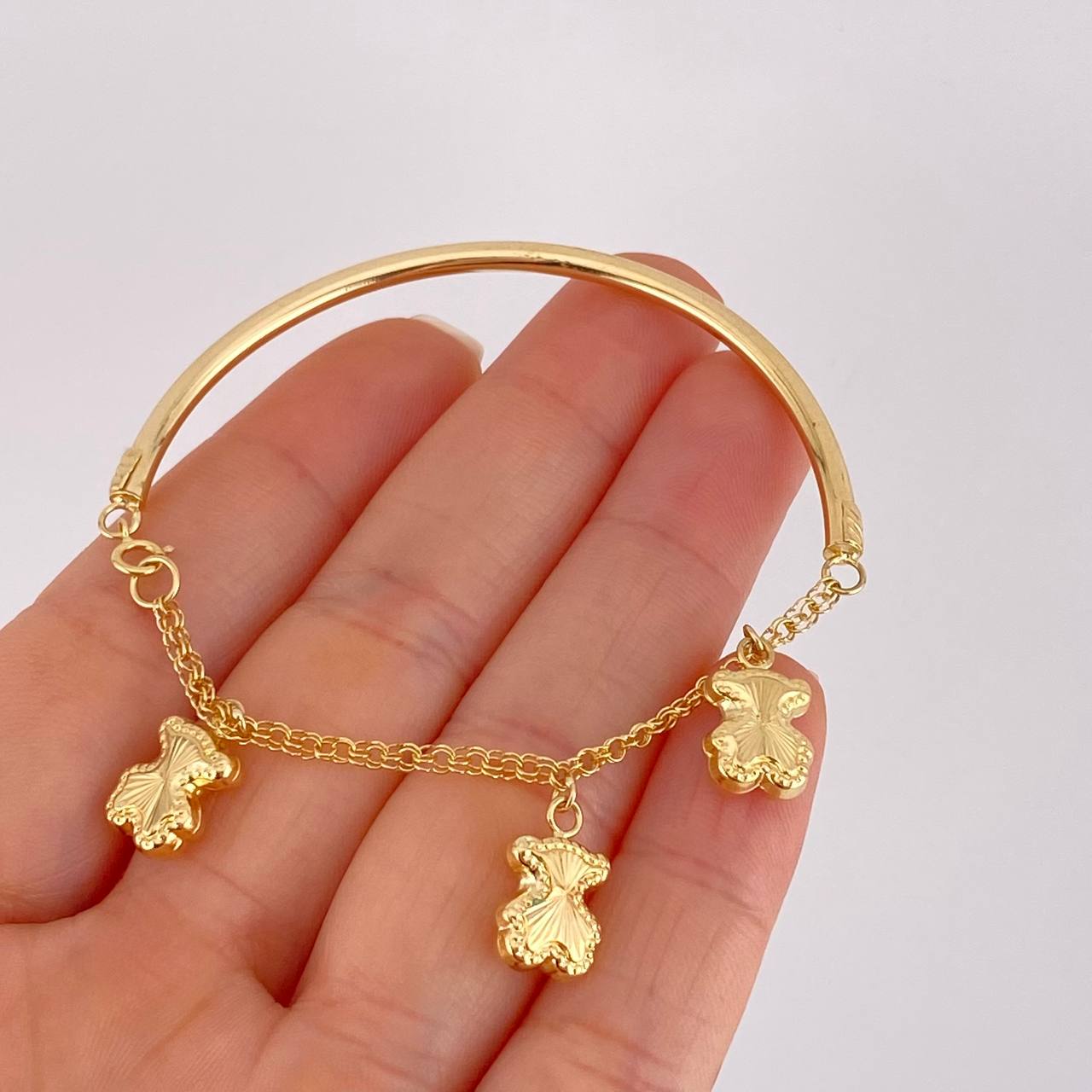 Pulso Charms Diamantados 3.85g / 5 1/2 in / 2.75mm Oro Amarillo 18K