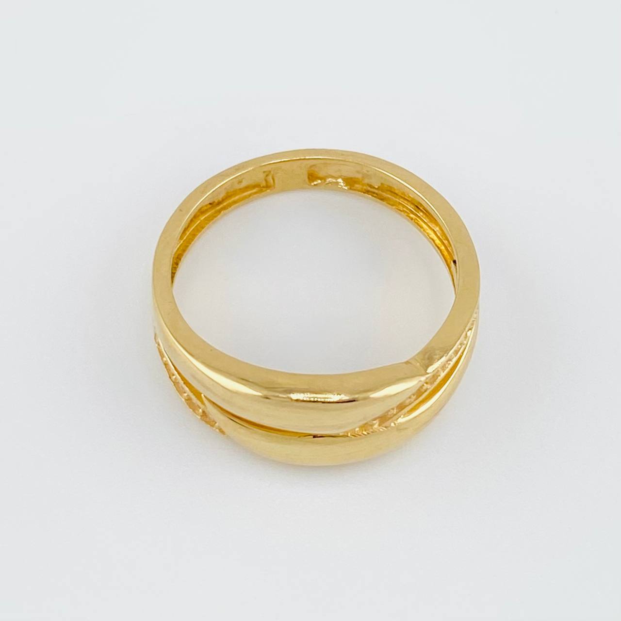 Essence Ring 2.9g / T5 Yellow Gold 18K