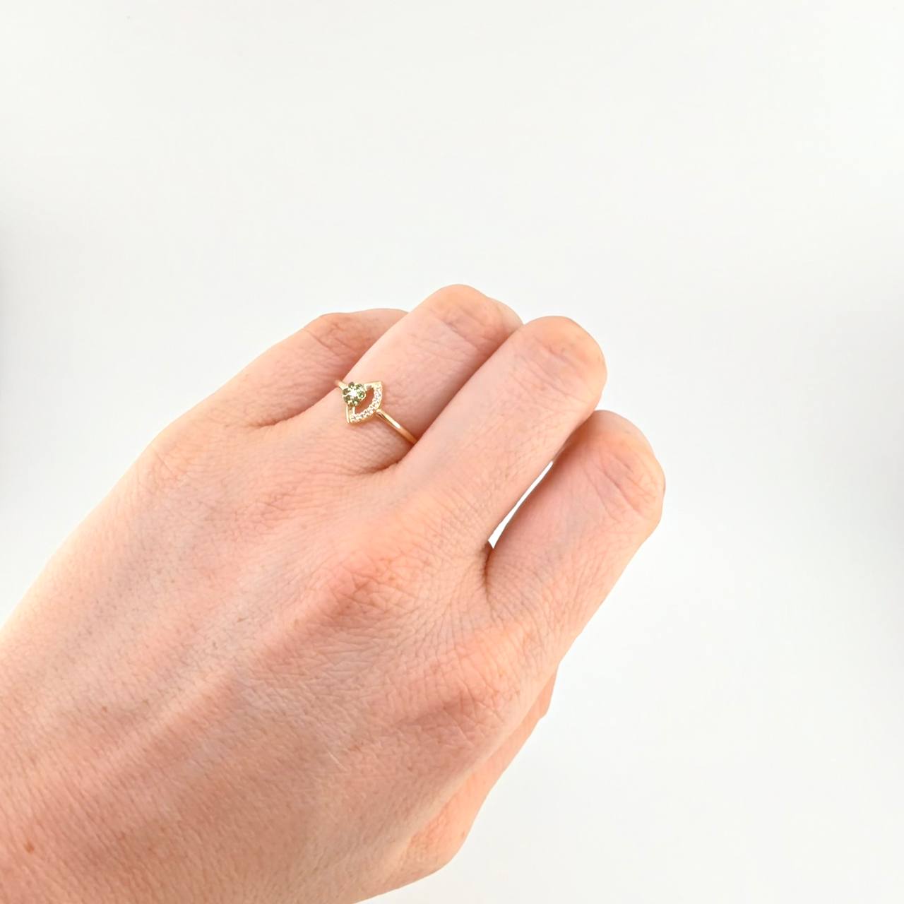 Anillo Abanico Desacura 1.25 g / T6 1/4 Oro Amarillo 18K
