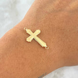 Charm Cross Edged 0.85gr / 2.3cm / 18K Yellow Gold