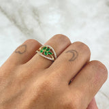 Branch Ring In Waves 2.6gr / T6 1/4 / White and Green Zircons 18K Yellow Gold