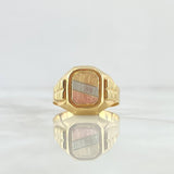 Anillo Sello Rectangulo Con Marco 4.55gr / T9 3/4 / Texturizado Tres Oros 18K