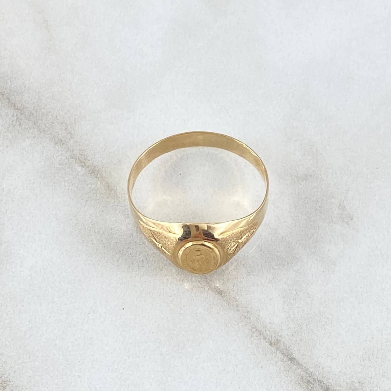 Miraculous Virgin Signet Ring 1.75gr / Size 7 / 18K Gold *