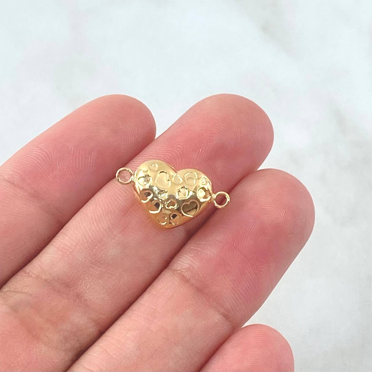 Charm Carved Heart 0.8gr / 1.8cm / Embossed Die-cut 18K Yellow Gold