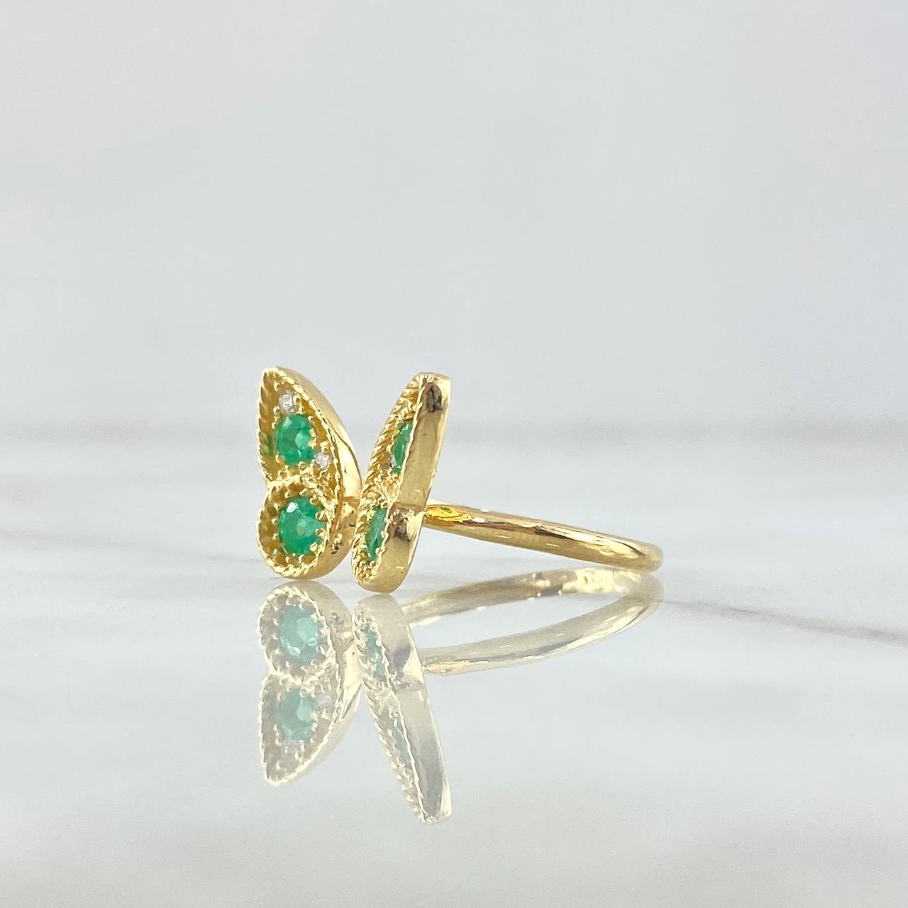 Split Butterfly Ring 3.45gr / Size 7 / Emeralds 48pts - White Diamonds 08pts 18K Yellow Gold (Jewel) *