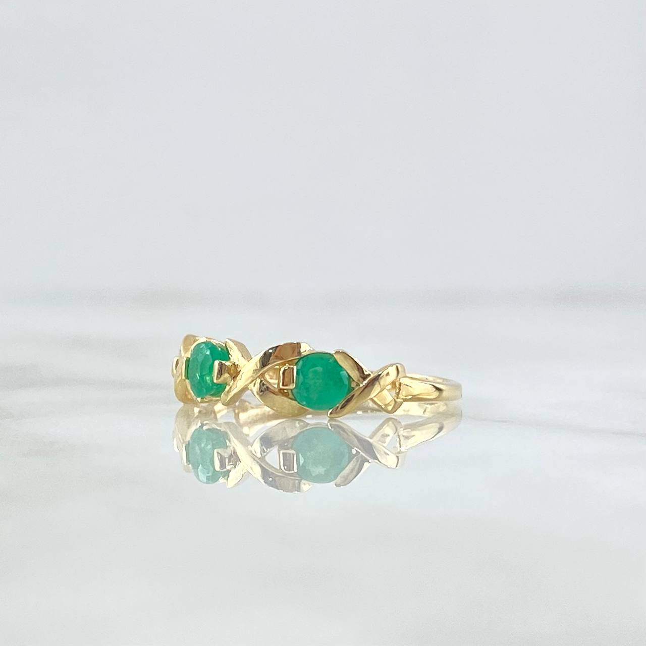 Triple Infinity Ring 2.4gr / T6 3/4 / Emeralds 78pts 18K Yellow Gold (Jewel) *