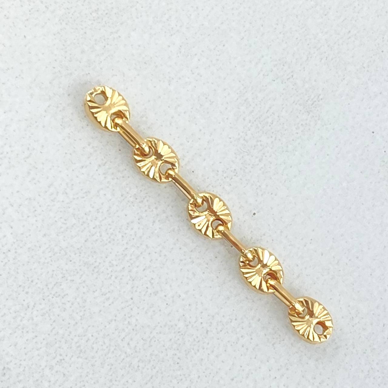 Charm Scrap GC 0.35gr / 1.2in / 18K Gold ©