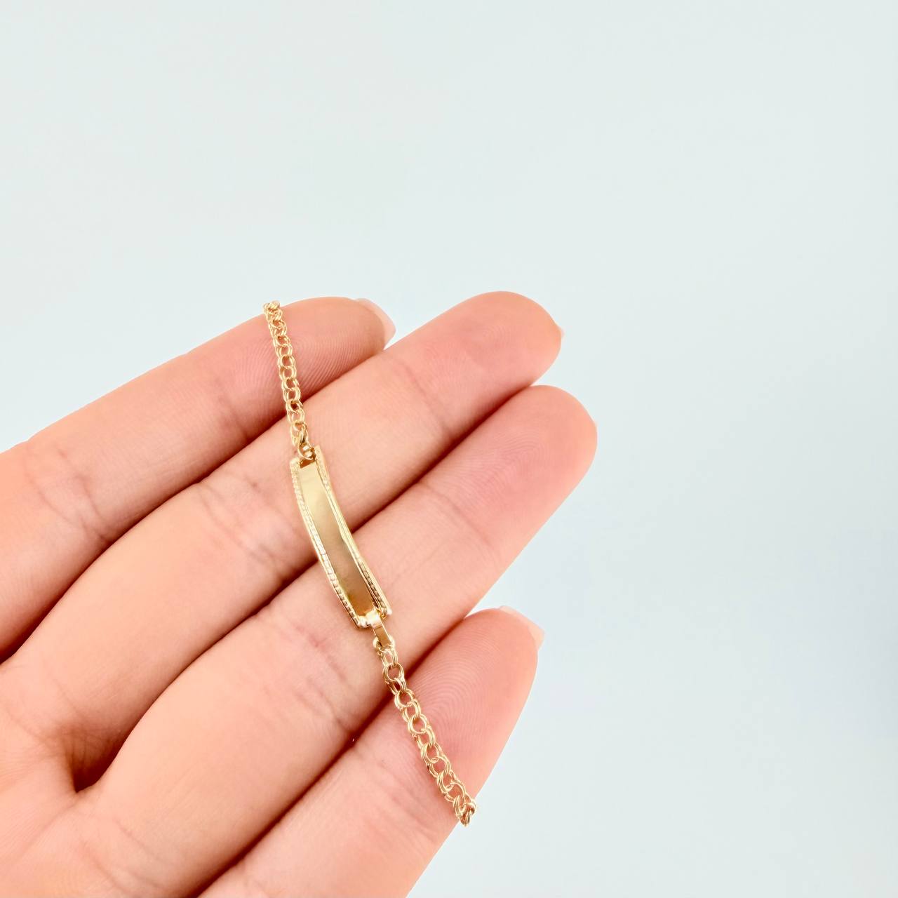 Bracelet Baby Classic Link Rectangular Bordered Plate 1.25 g / 2.3 mm Yellow Gold 18K