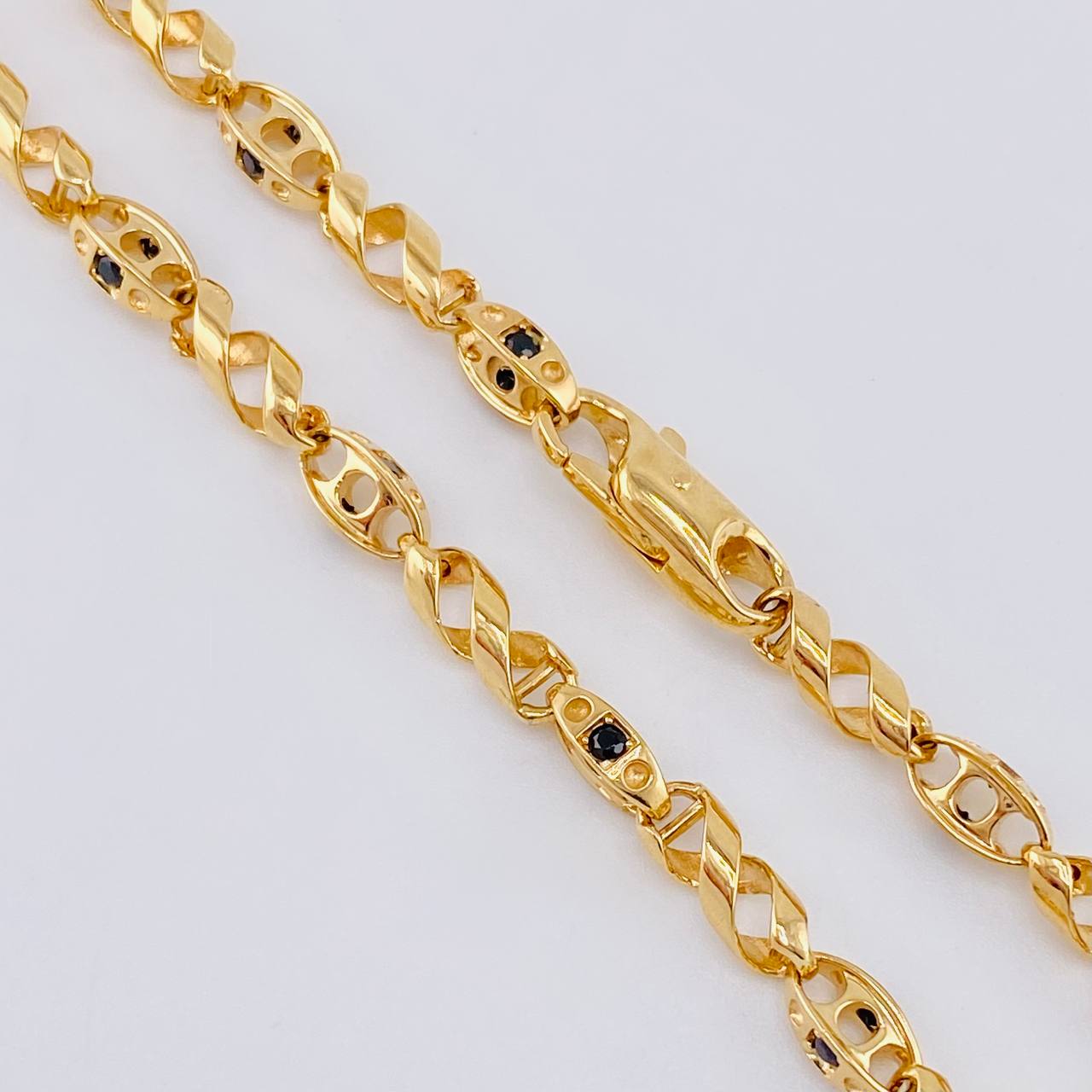 Rustic Spiral DNA Chain 43.8 g / 27 3/4 in / 4.7 mm 18K Yellow Gold