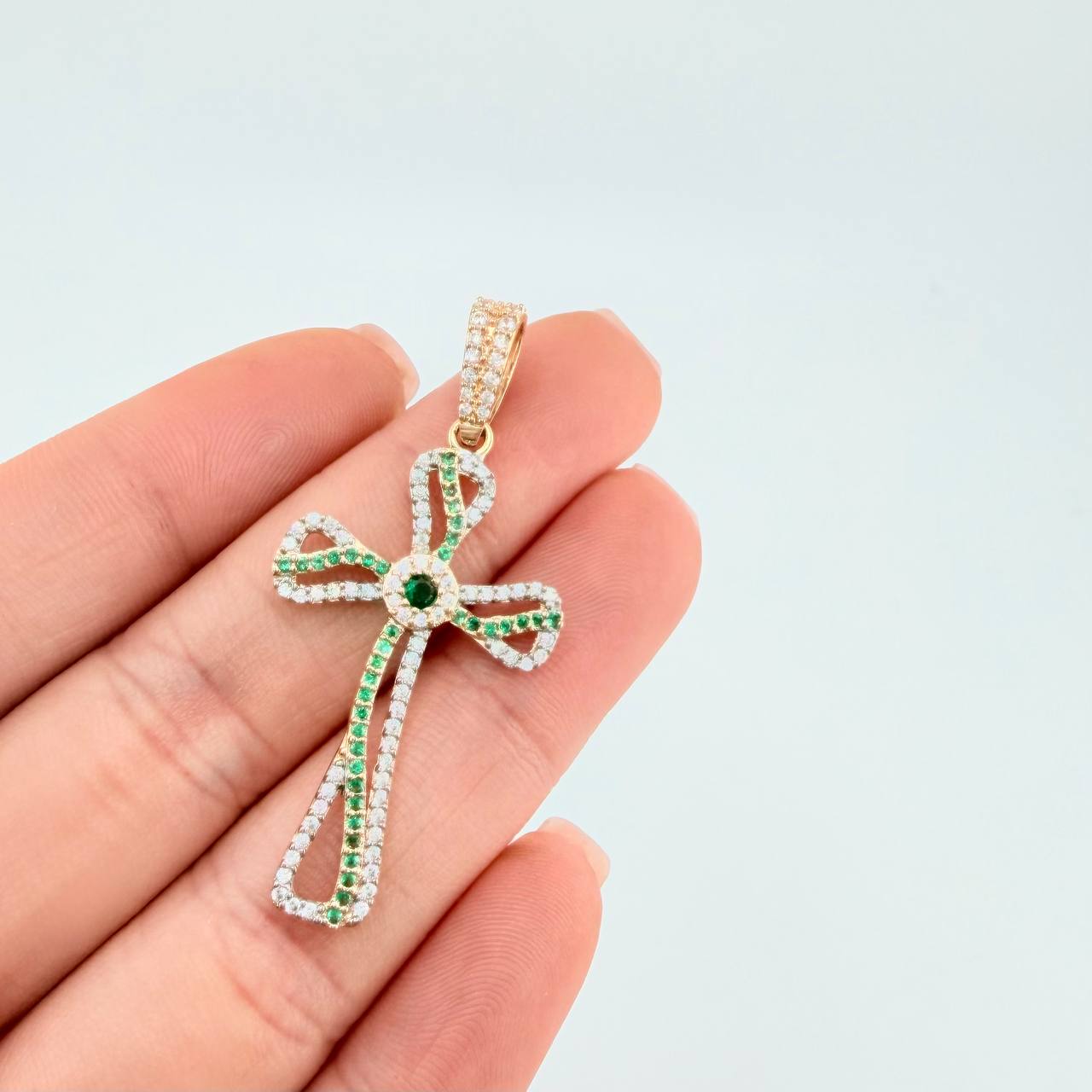 Pendant Celtic Cross Fluctuation 3.5 g / 1 3/4 in Two Golds Yellow White 18K