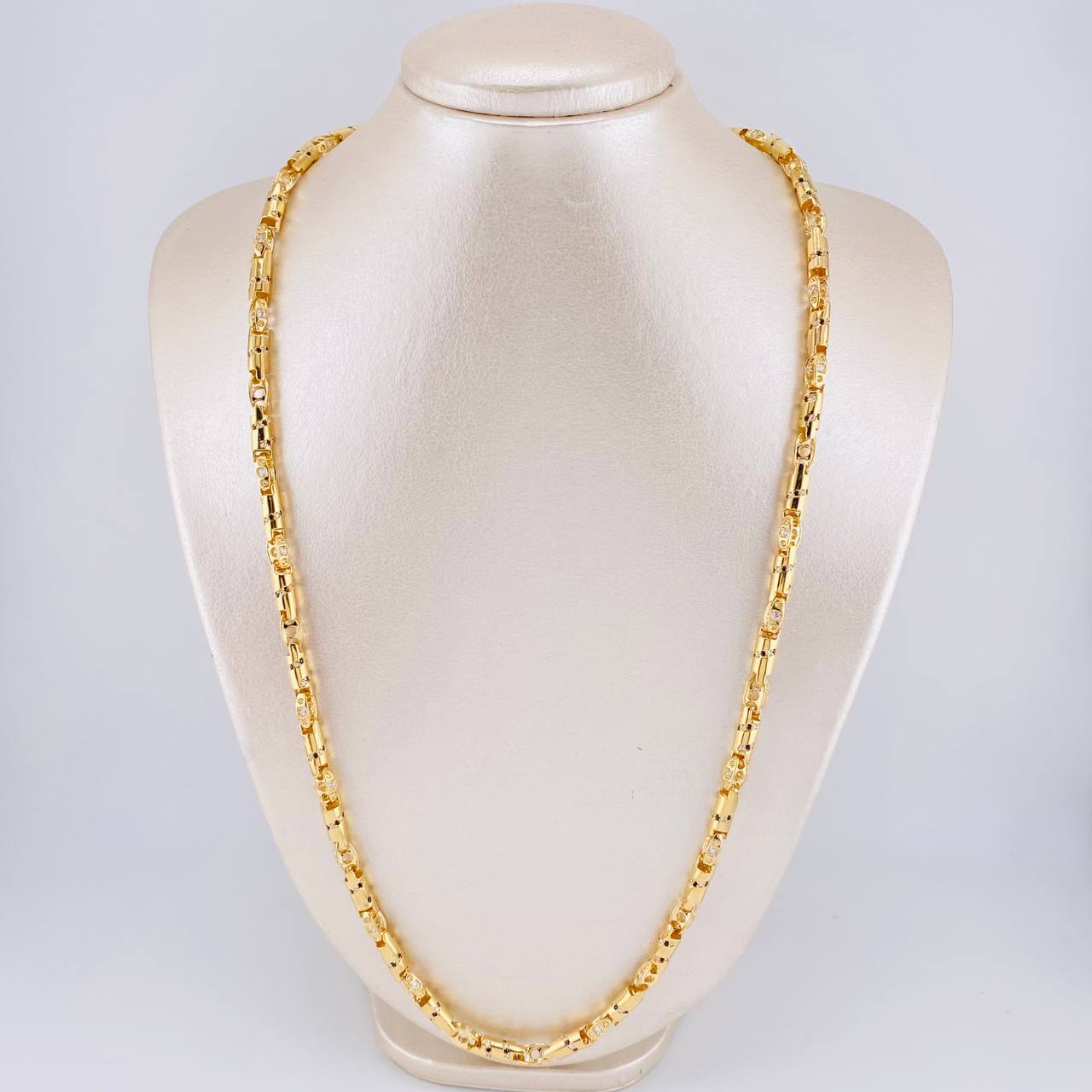 Cadena Rustica Cilindrica 53.15 g / 25 3/4 in / 4.6 mm Oro Amarillo 18K