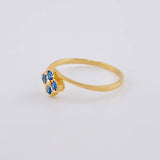 Anillo Trebol Linea Invertida 1.15 g / T5 3/4 Oro Amarillo 18K