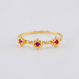 Anillo Trío Flores 1.6 g / T8 Oro Amarillo 18K
