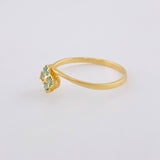 Anillo Trebol Linea Invertida 1.2 g / T6 1/2 Oro Amarillo 18K