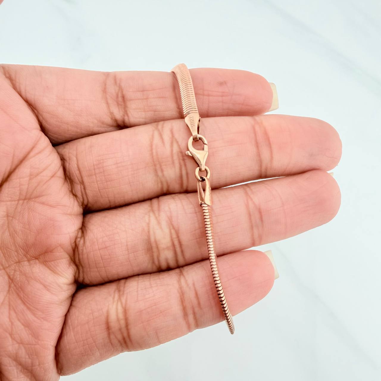 Pulso Serpiente 4.8gr / 7 1/4 in / 1.64mm Oro Rosa +3 18K $